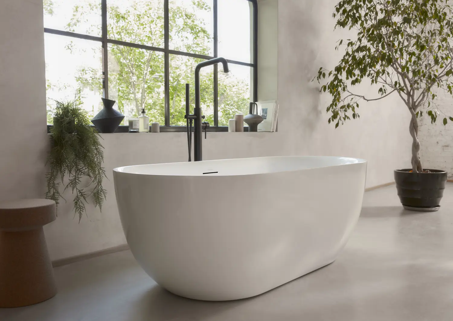 Note Double Rounded bath ISO Lifestyle