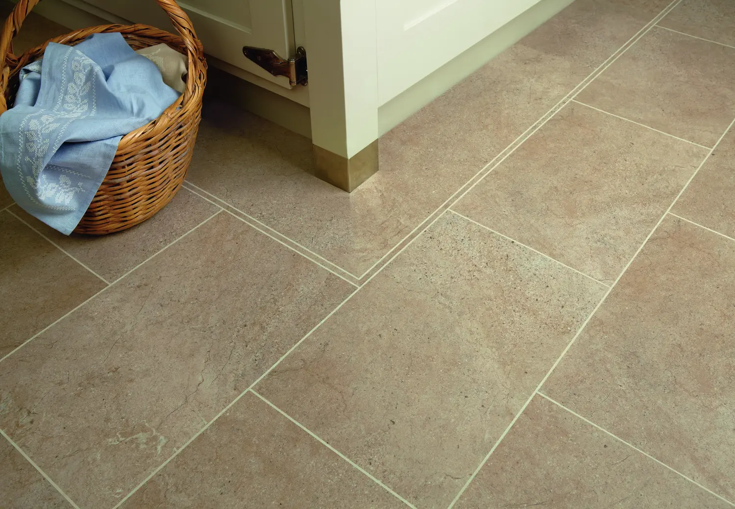 Karndean Knight Tile - Bath Stone